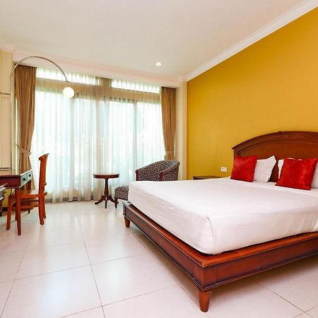 Maharani Guest House Джок'якарта Екстер'єр фото