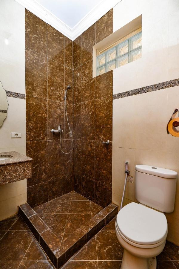 Maharani Guest House Джок'якарта Екстер'єр фото