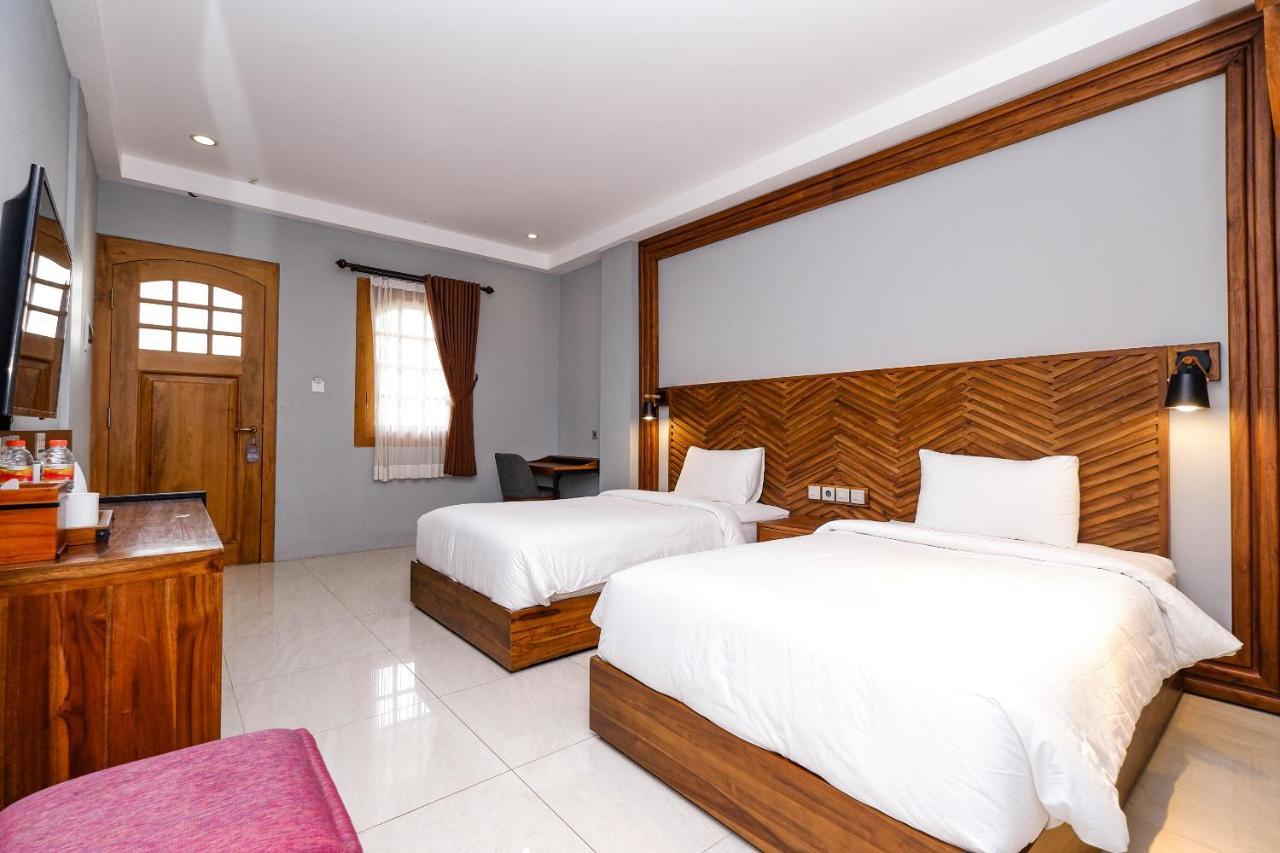 Maharani Guest House Джок'якарта Екстер'єр фото